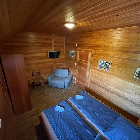 Rekreacni Areal Kaminka - Pokoje A Apartmany Rostin Exterior photo
